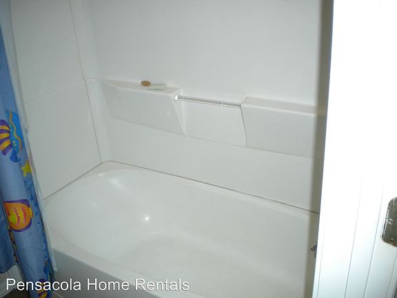5th image of 5604 Fairview Dr