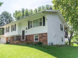 307 W Arbor View Dr, Belle Plaine, KS 67013