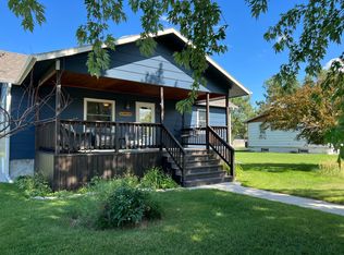 630 N Macomb St, Valentine, NE 69201