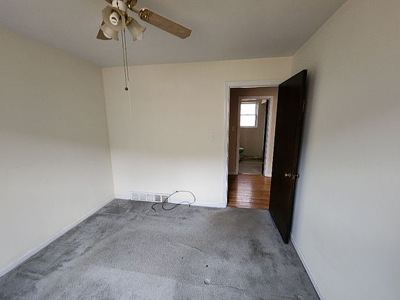 5th image of 1715 N 22nd Ave