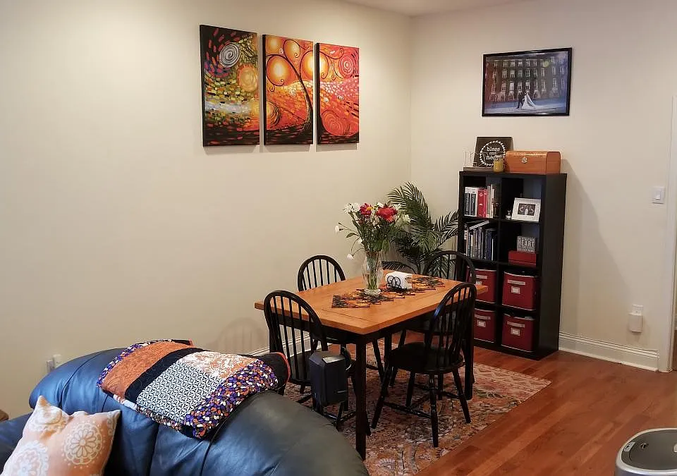 Eat in Kitchen