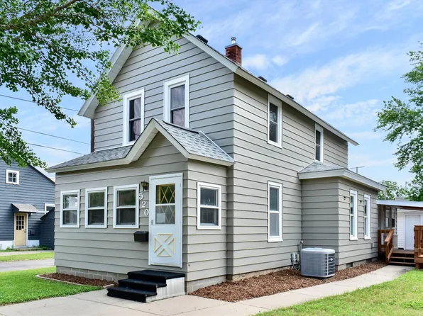520 Hamilton St, Winona, MN 55987