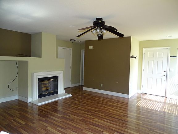 2nd image of 2746 Peacock Gap Ct