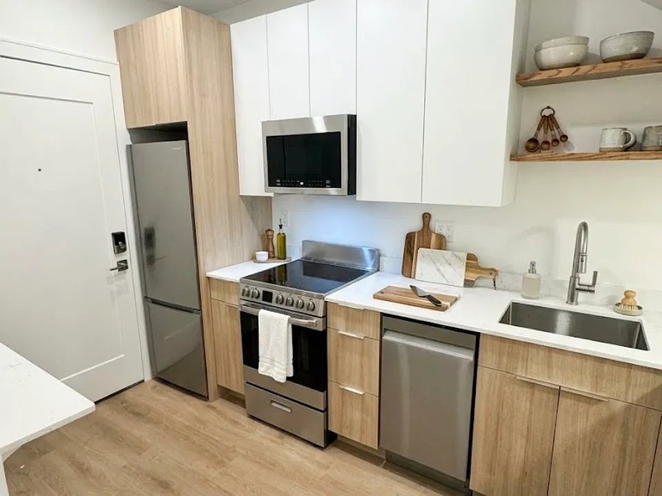 1066 Commonwealth Ave #1