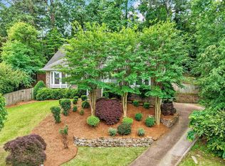 1408 Turnham Ln, Vestavia Hills, AL 35216
