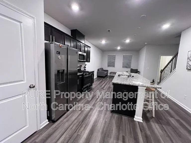 4945 Southern Magnolia Dr — Photo 7