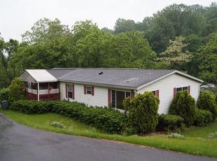 119 Mineral Springs Rd, Coatesville, PA 19320