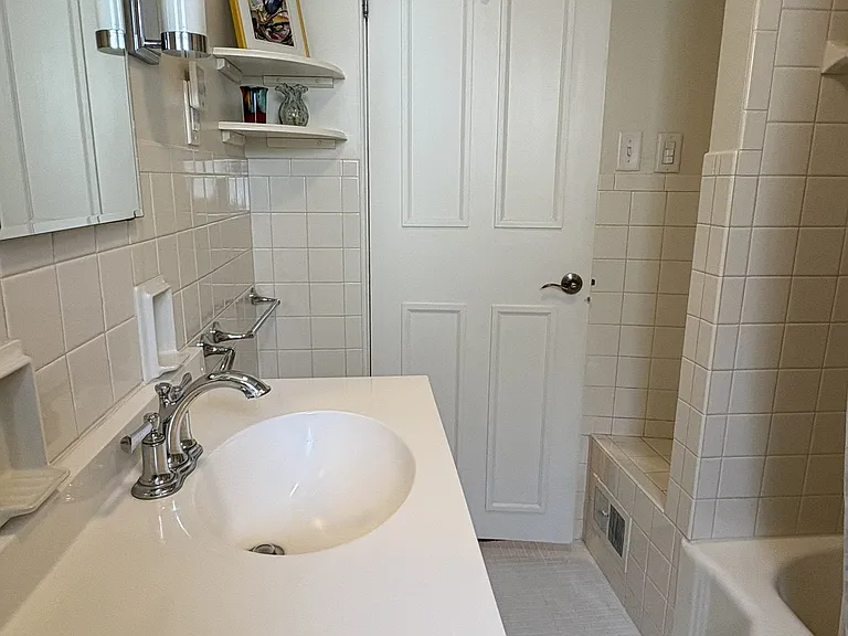 9725 Harmony Dr — Photo 15