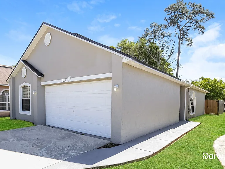 7228 Lawn Tennis Ln #2 — Photo 2