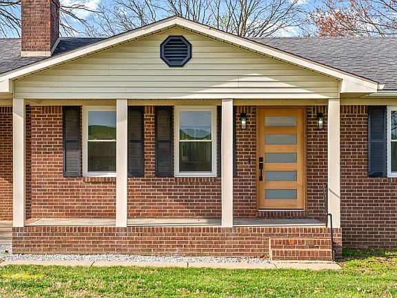 4th image of 7777 Pembroke Rd