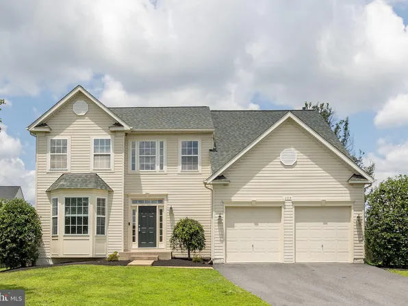 305 Cheltenham Dr, Stephens City, VA 22655