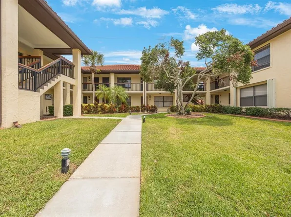 404 Hammock Pine Blvd #404, Clearwater, FL 33761