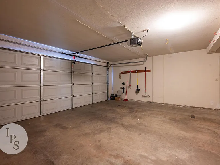 9471 N Whitehouse Dr — Photo 27