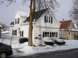 1217 S 61st St, West Allis, WI 53214