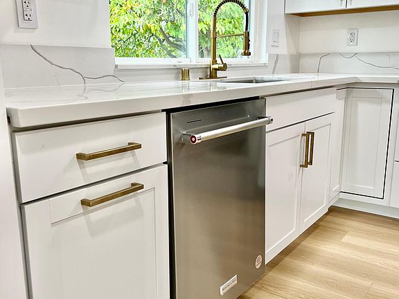5th image of 10110 Quail Glen Way