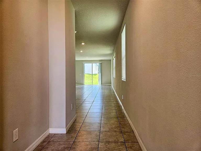 3532 Monaco Ln — Photo 3