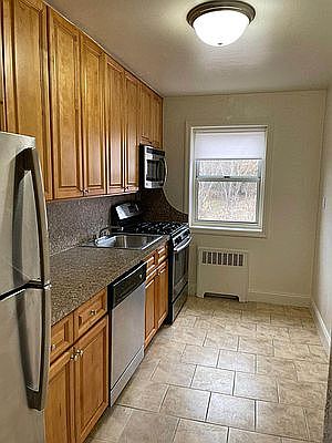 1st image of 6 Highland Ave #3A