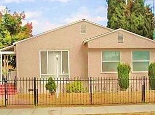 533 E Esther St, Long Beach, CA 90813