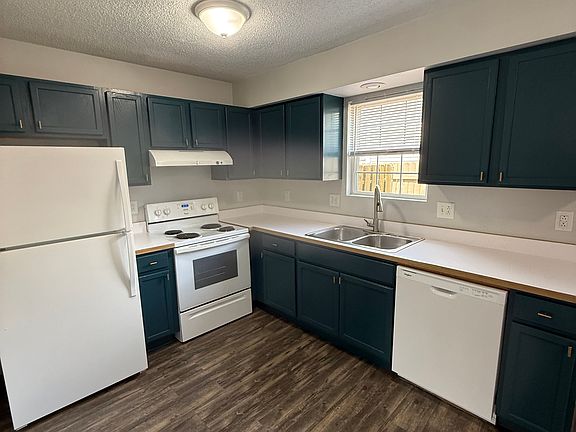 4th image of 608 W Watauga Ave APT 3
