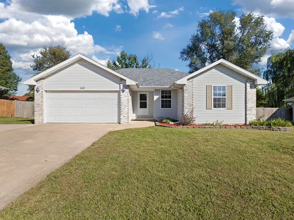 113 E Loyal Street, Clever, MO 65631
