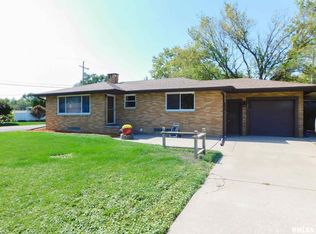 201 N Hawthorne Ave, East Peoria, IL