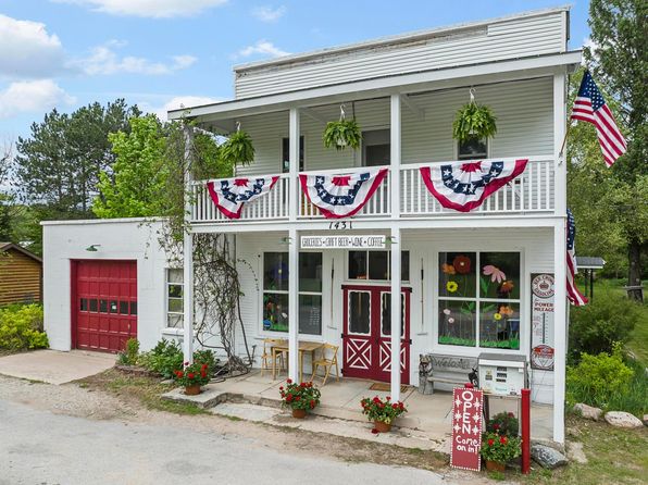 1431 E Sturgeon Bay Trl #1