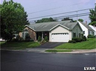 801 Juniper Rd, Hellertown, PA 18055