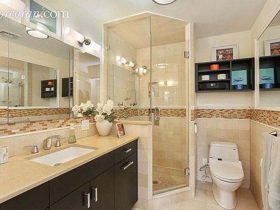 5th image of 244 Columbus Ave APT 3F