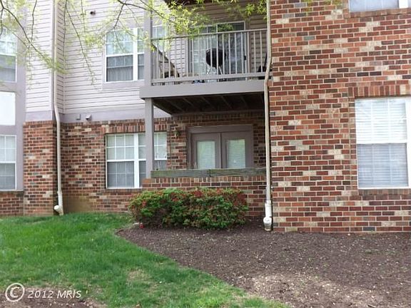 3rd image of 9716 Lake Pointe Ct APT 101