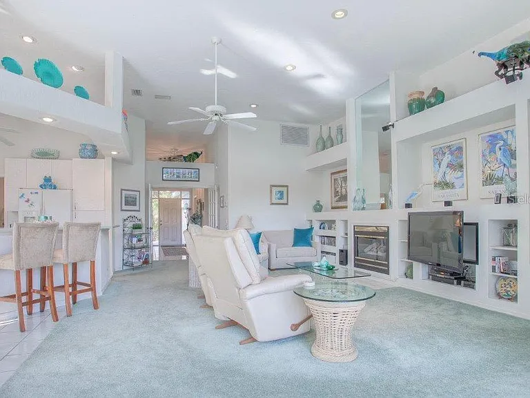 7101 Victoria Cir — Photo 14