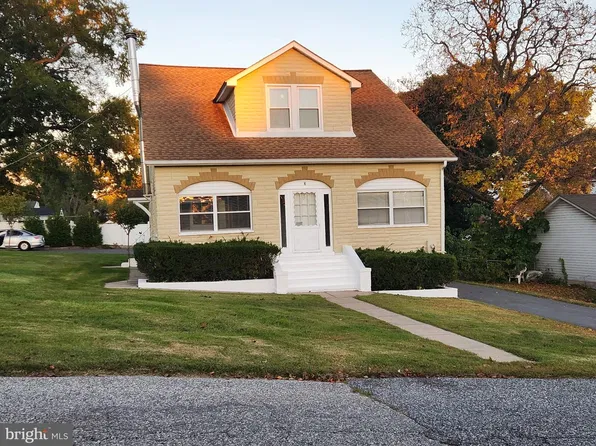 3 Eyring Ave, Baltimore, MD 21221