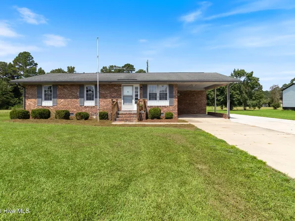 123 N Elmhurst Street, Clarkton, NC 28433