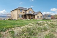 W Ridgeline Rd-2904-001.jpg