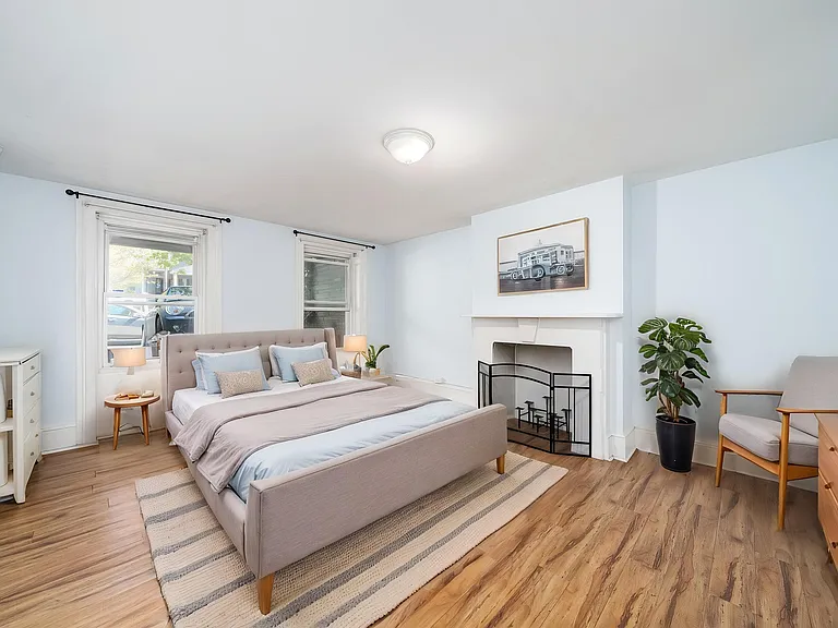 339 Webster Ave #1 — Photo 2