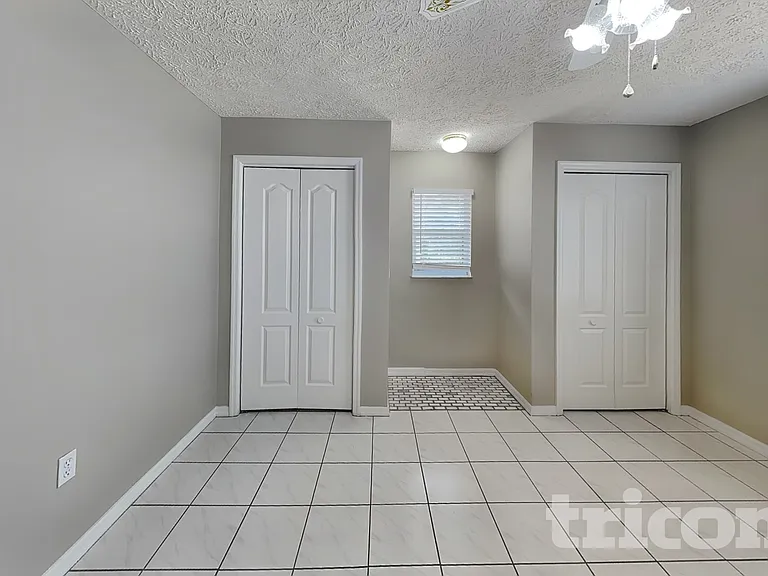 7028 Covewood Dr — Photo 12
