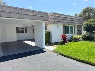 5531 Riverbluff Cir #V-9, Sarasota, FL 34231