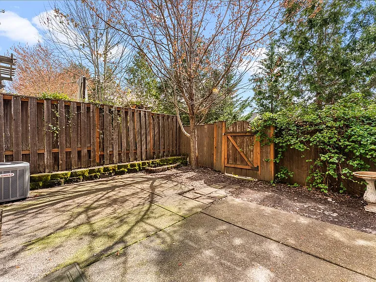 16056 NW Centine Ln — Photo 33