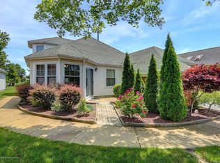 218 Loganberry Ln, Freehold, NJ 07728