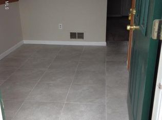 10 Silversmith Ct, Barnegat, NJ 08005
