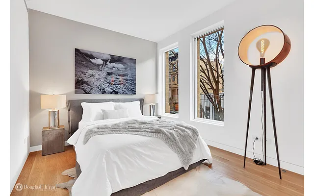 Sold by Douglas Elliman | media 36