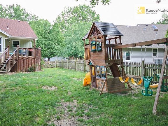 Playset stays in the Big Backyard