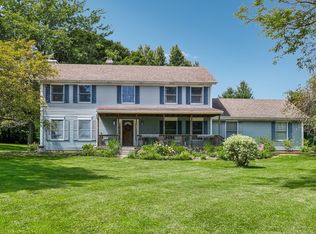 9N550 Creekwood Ct, Elgin, IL 60124