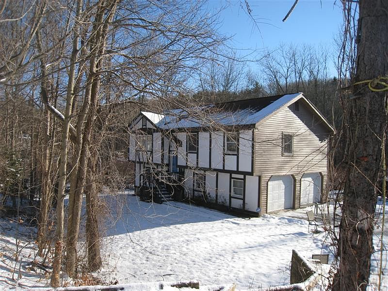1st image of 192 Vineyard Ave