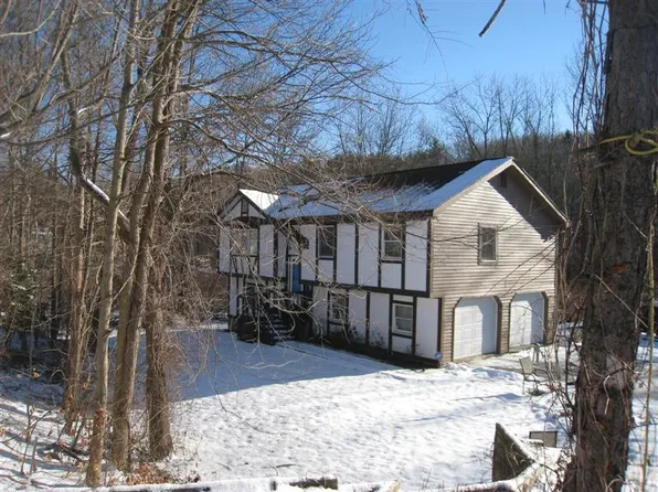 192 Vineyard Ave, Lloyd, NY 12528