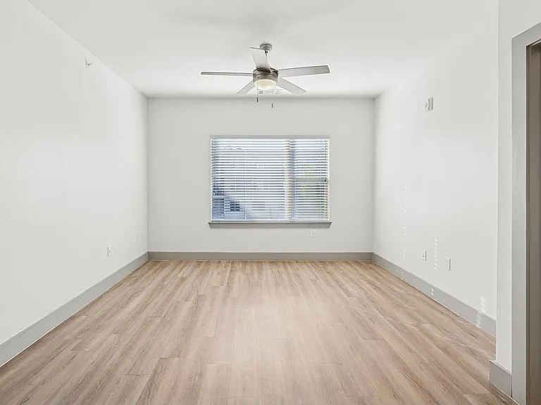 Hardwood Floor Bedrooms