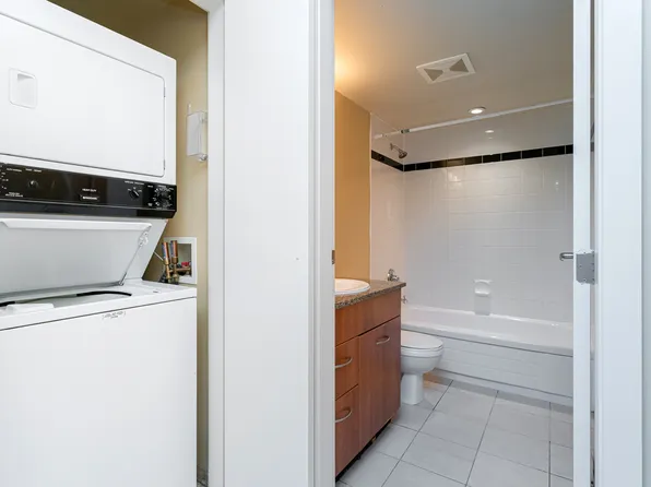 University MarketPlace Apartments, 5745 Dalhousie Rd, Greater Vancouver, BC V6T 1W4