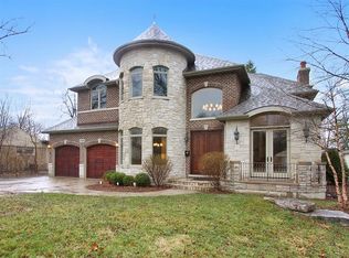 2324 Techny Rd, Northbrook, IL 60062