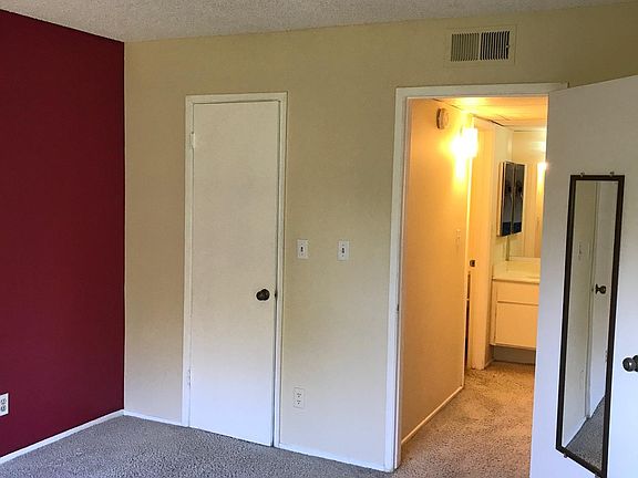 4th image of 330 Chapel Ave Unit 217