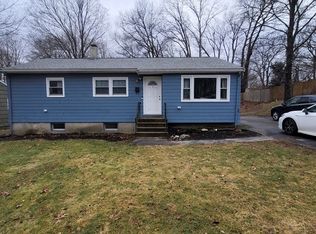 30 Reynolds Ave, Randolph, MA 02368