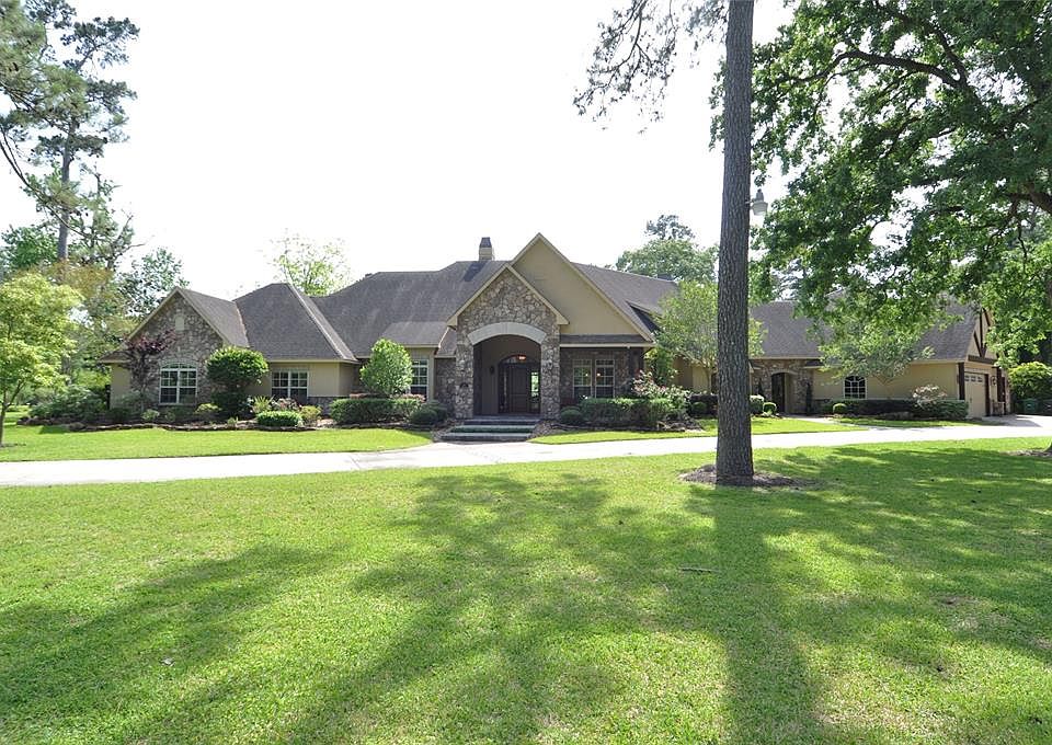 1st image of 1721 Palmetto Ln